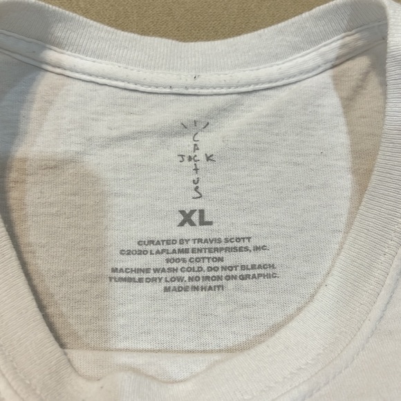 Travis Scott X McDonalds - Picture 3 of 4